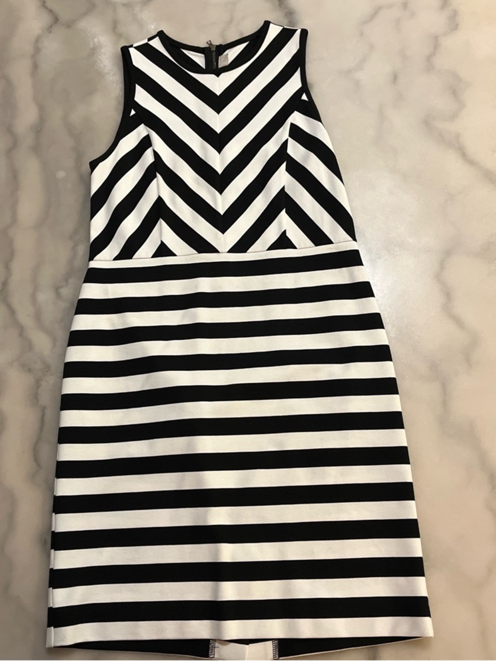 Black & White Striped Sleeveless Sheath Dress